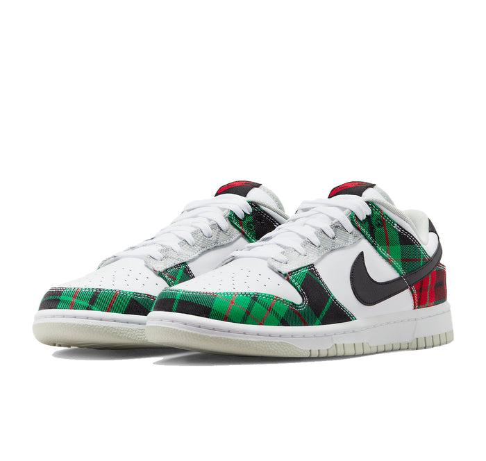 Nike Dunk Low "Tartan Plaid"
