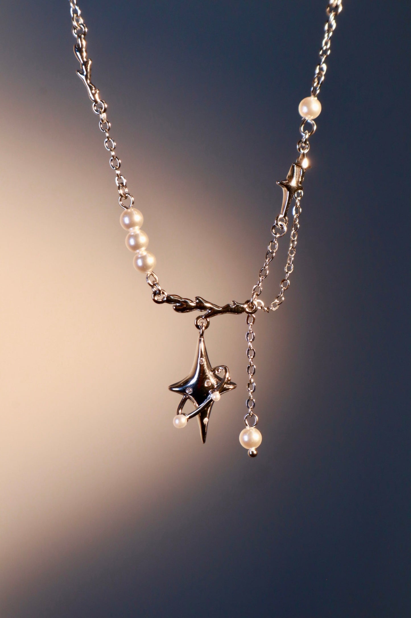 Palladium White Gold Plated Saturn Pearls Necklace