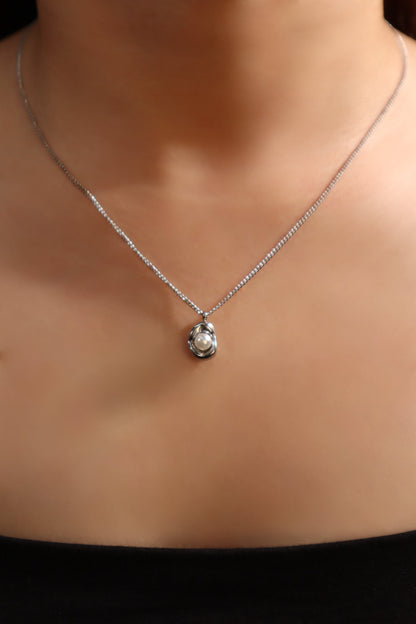 Stainless Steel Pearl Shell Necklace