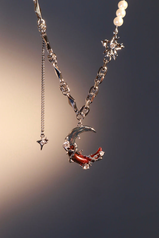 Red Moon Pearls Necklace