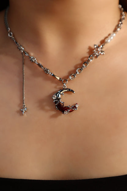 Red Moon Pearls Necklace