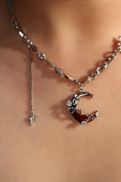 Red Moon Pearls Necklace