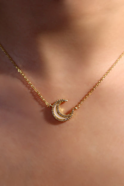 18K Real Gold Plated Diamond Shell Moon Necklace