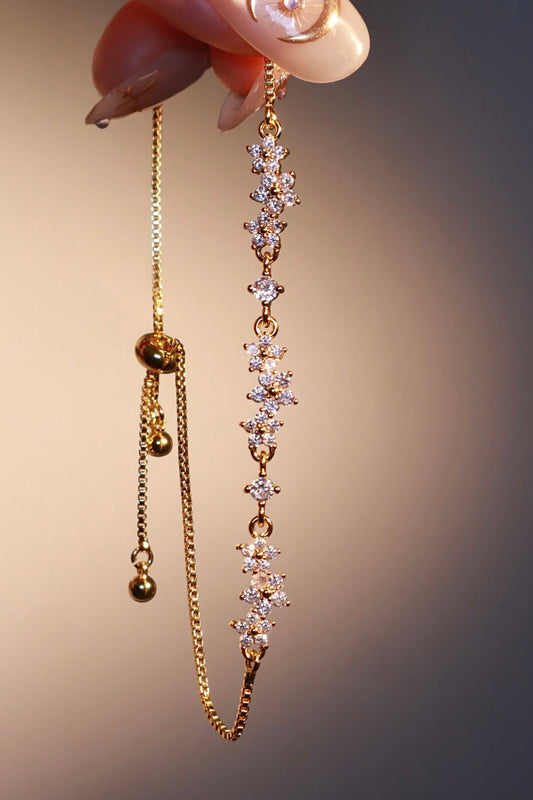 18K Gold Plated Starlight Petals Bracelet
