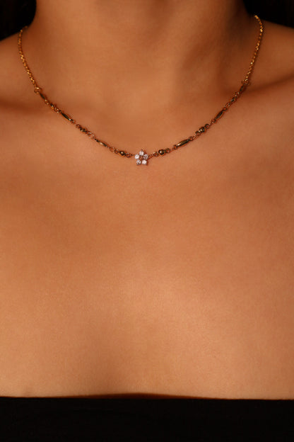 18K Real Gold Plated Starlight Bloom Necklace