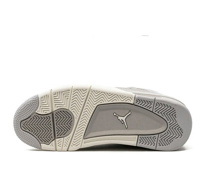 Jordan 4 Retro Frozen Moments