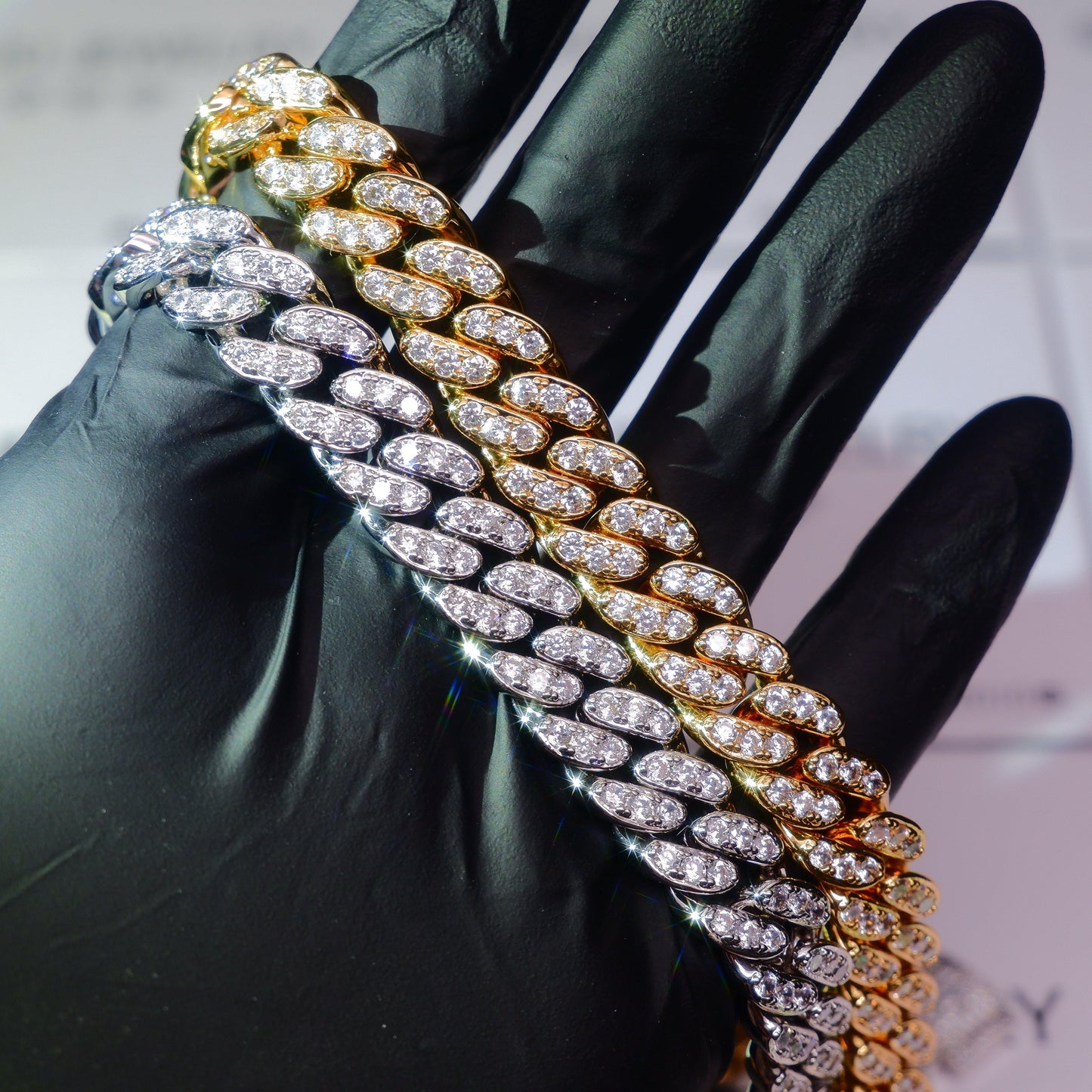13mm 18K White/Gold-Plated Seamless Iced Cuban Chain