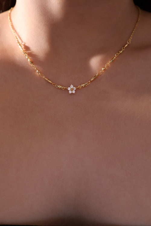 18K Real Gold Plated Starlight Bloom Necklace