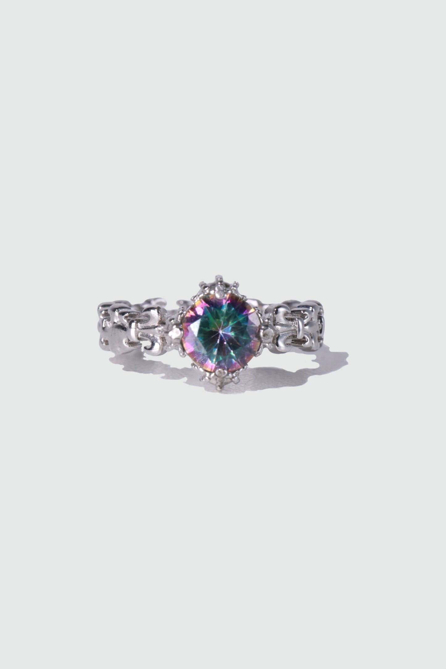 Black Gem Iris Ring