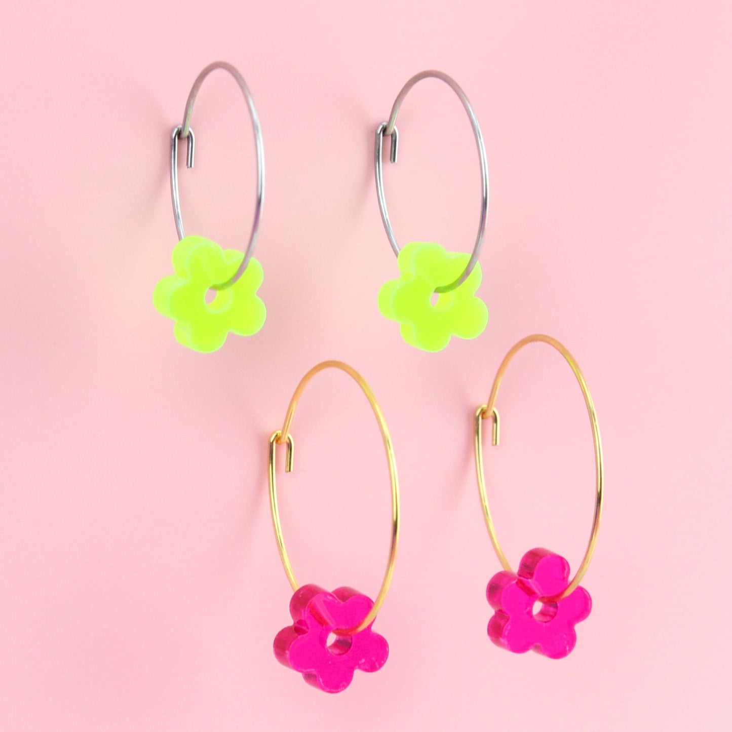 Twister Flower Power Hoop Earring Set