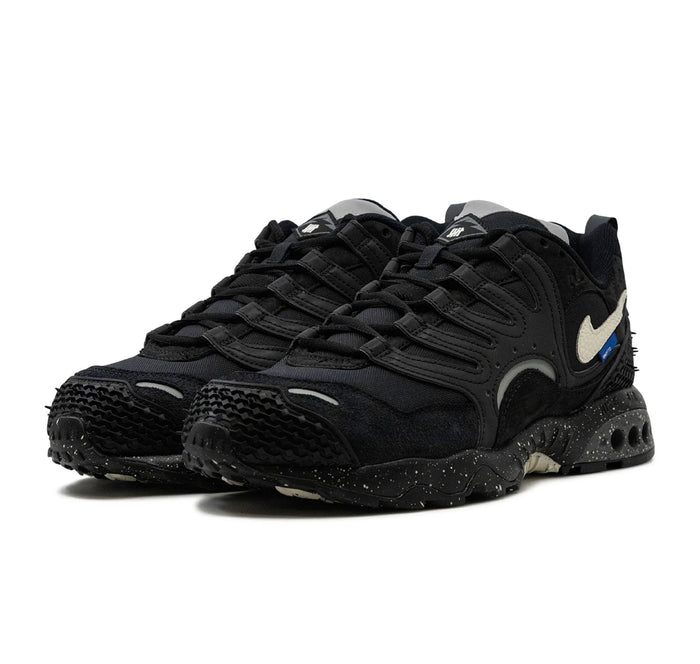 Nike Air Terra "Humara Undefeated Black"