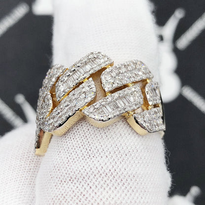 Cuban Sharp Edge 1.85cttw Baguette Diamond Ring 10K Yellow Gold