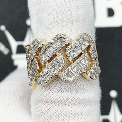 Cuban Sharp Edge 1.85cttw Baguette Diamond Ring 10K Yellow Gold