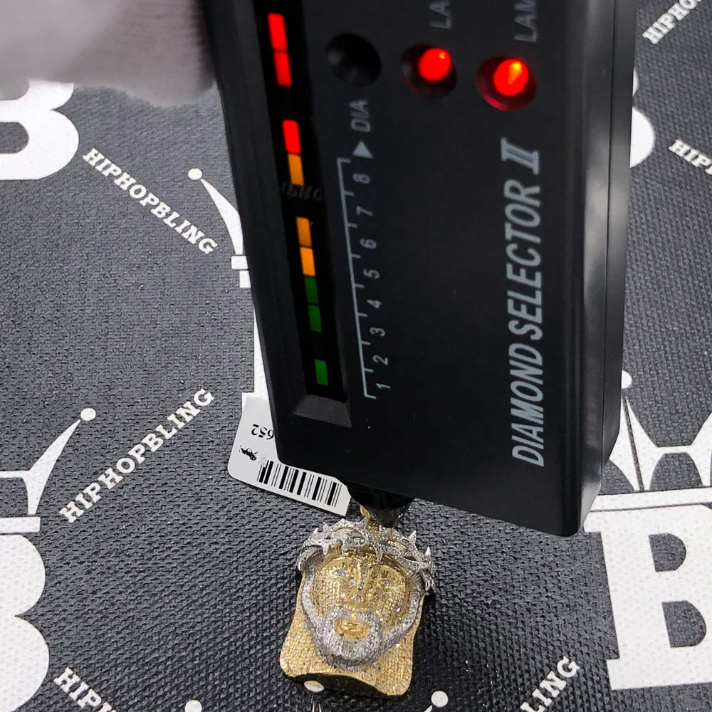 Detailed Jesus Piece Diamond Pendant 1.20cttw 10K Yellow Gold