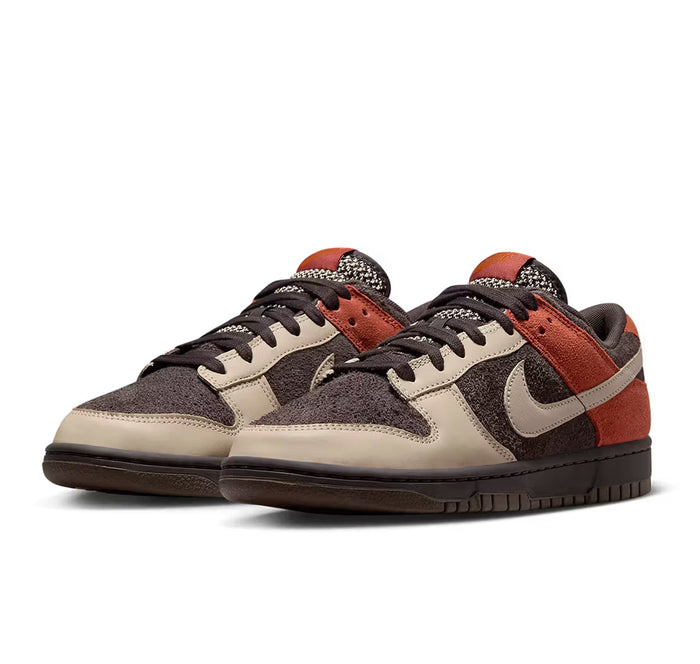 Nike Dunk Low "Red Panda"