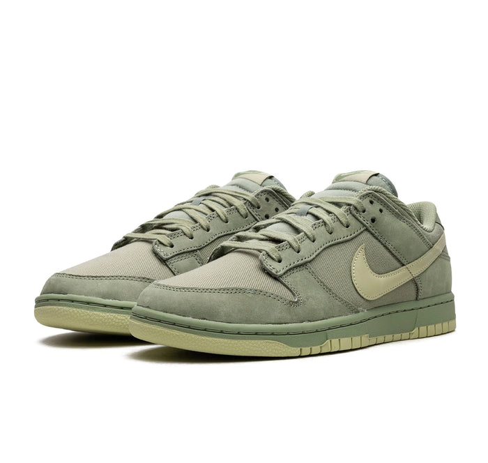 Nike Dunk Low Retro "Premium Oil Green Olive Aura"