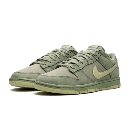 Nike Dunk Low Retro "Premium Oil Green Olive Aura"