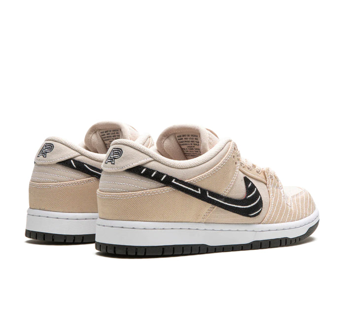 Nike SB Dunk Low Albino & Preto