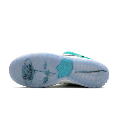 Nike SB Dunk Low "April Skateboards"